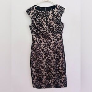 Maggy London Women’s Size 6 Black Floral Lace Overlay Sheath Cocktail Dress